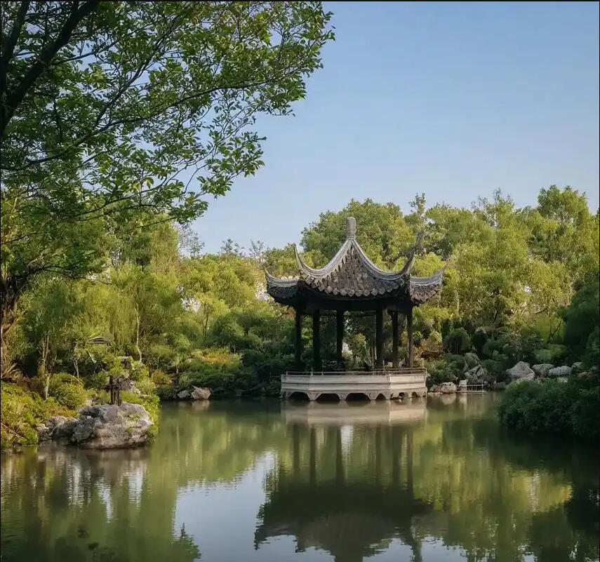 迪庆藏族雅阳餐饮有限公司